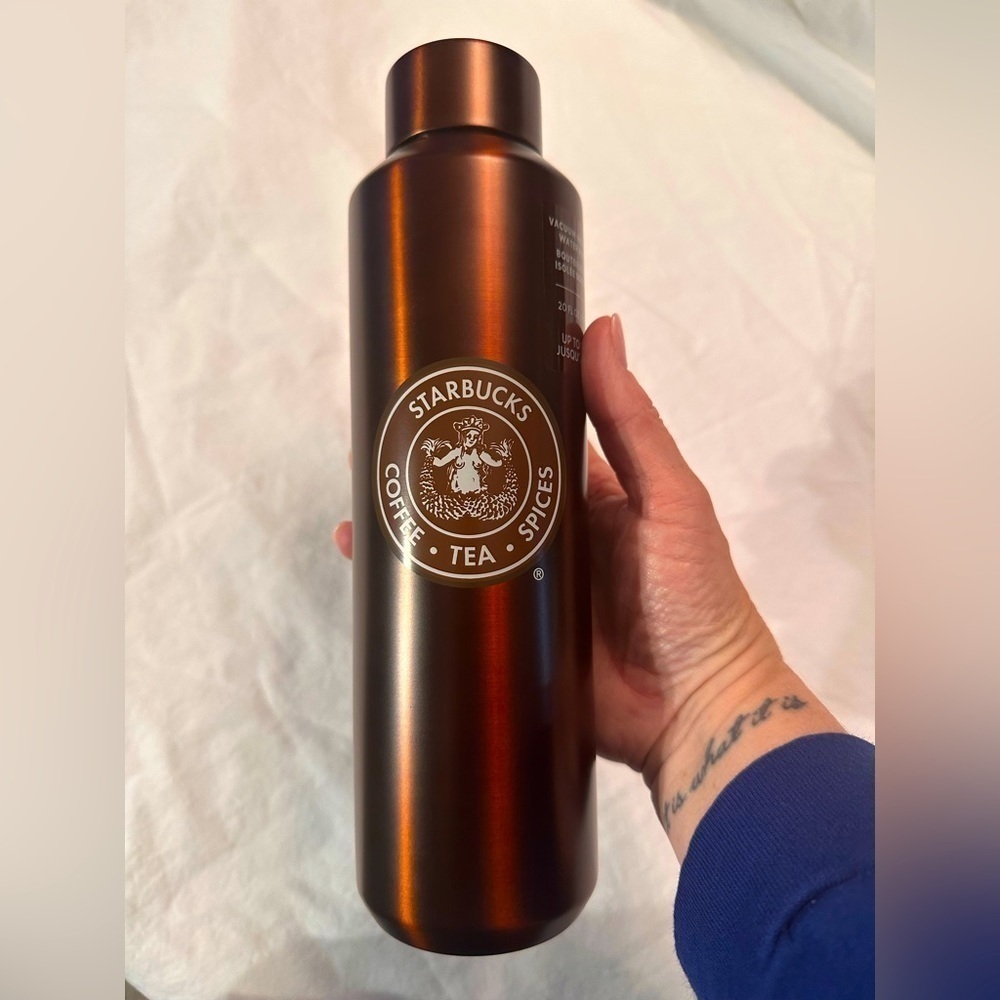 ⭐️⭐️Starbucks⭐️⭐️ Copper Original Logo Water Bottle/Tumbler